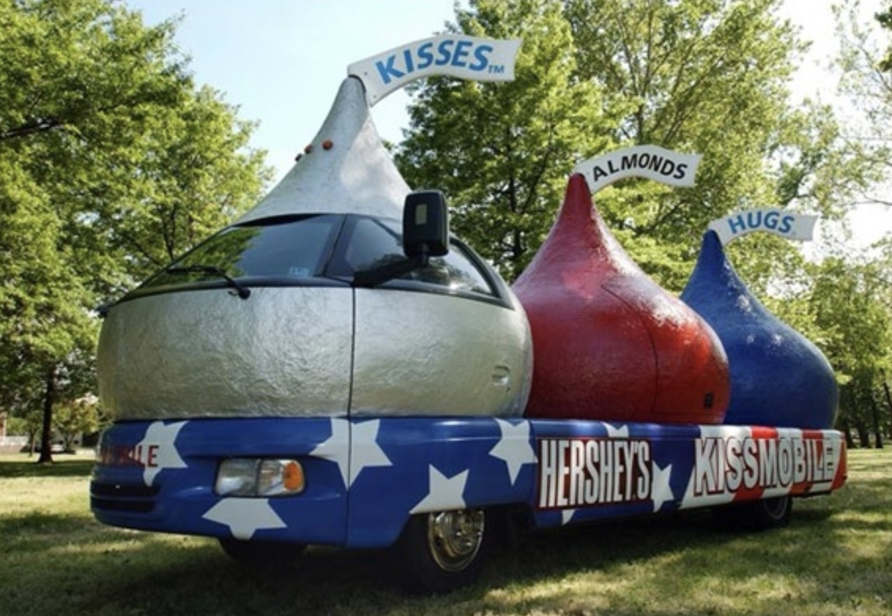 hershey kissmobile